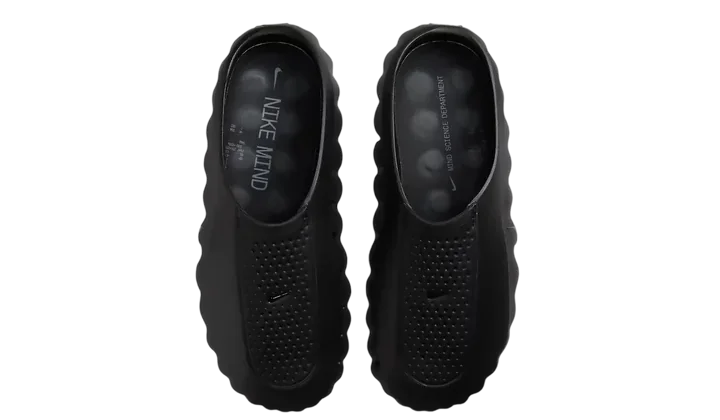 Nike Mind 001 Slide Triple Black – gumowa podeszwa