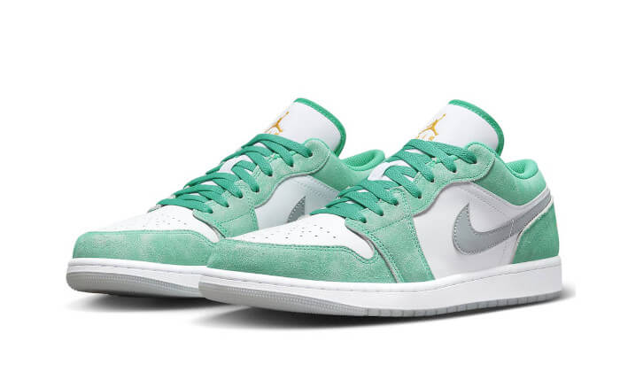 Jordan 1 Low New Emerald (GS) - NOISE PLUG