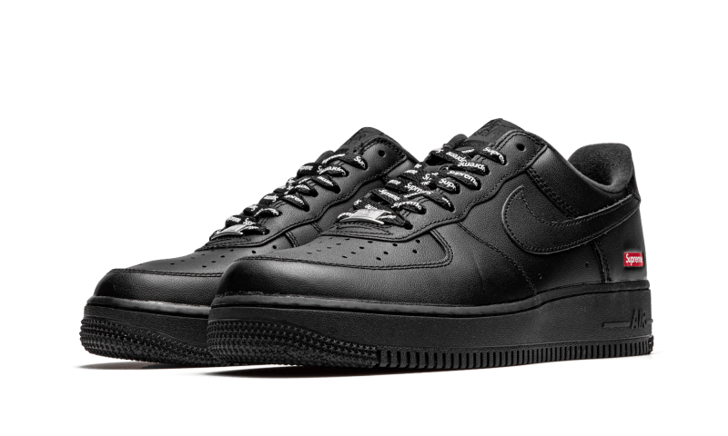 Nike Air Force 1 Low Black Supreme - NOISE PLUG