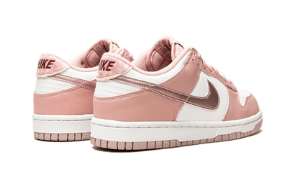 Nike Dunk Low Pink Velvet - NOISE PLUG