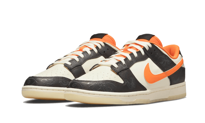 Nike Dunk Low PRM Halloween (2021) - NOISE PLUG