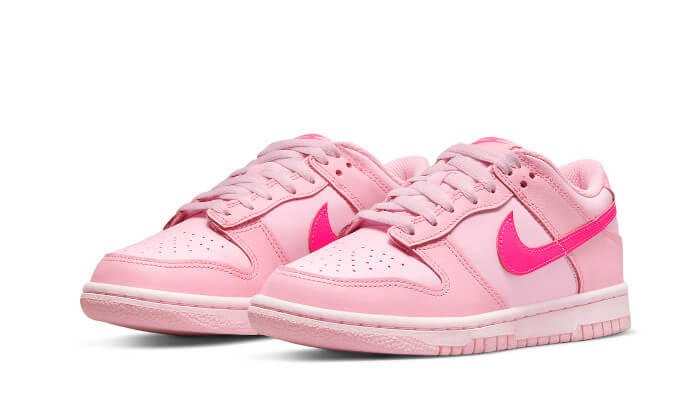 Nike Dunk Low Triple Pink - NOISE PLUG