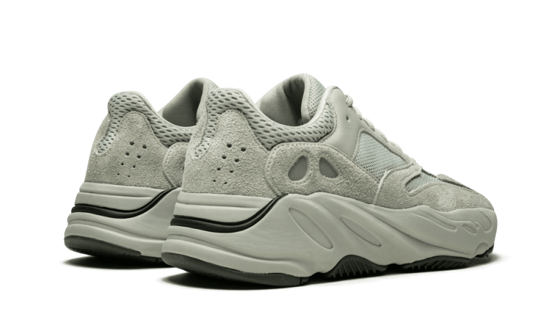 Yeezy 700 Salt - NOISE PLUG