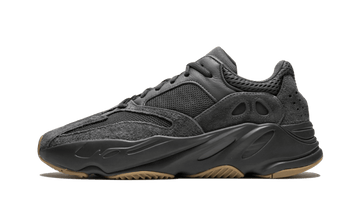 Yeezy 700 Utility Black