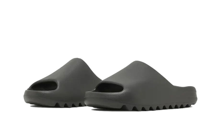 Yeezy Slide Dark Onyx - NOISEPLUG